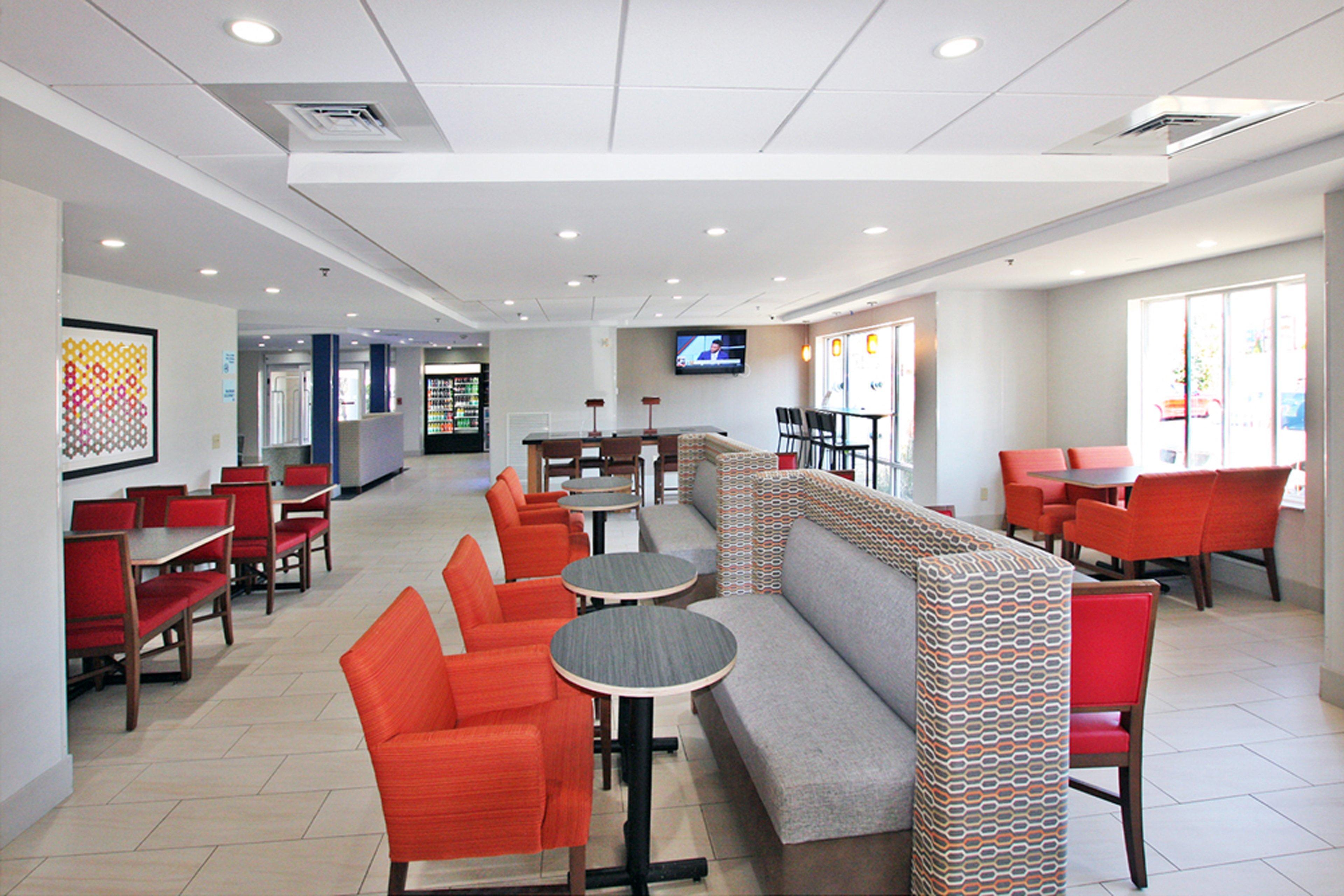 Holiday Inn Express Branford-New Haven By Ihg Экстерьер фото
